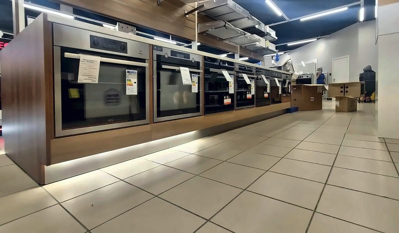 RD Electronics — iebūvējamās tehnikas sala ar LED